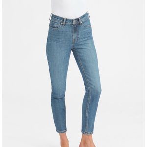 Everlane High Rise Skinny Jean (Ankle) in Size 25